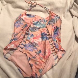 Sexy Tropical Pattern 1pc Swimsuit